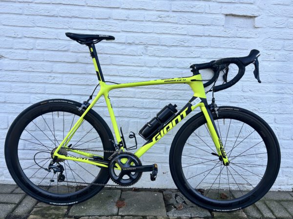 Giant TCR advanced SLR 2 maat L carbon wielen